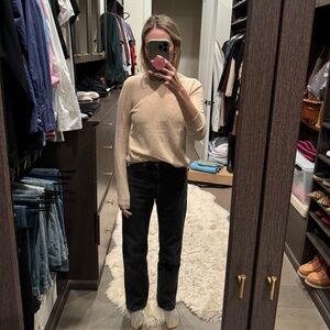 THEORY BEIGE CASHMERE CREW NECK SWEATER SIZE SMALL